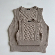 Load image into Gallery viewer, Camilla II Sweater Vest