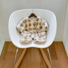 Load image into Gallery viewer, Mama & Mini Matching Holland Sherpa Jacket