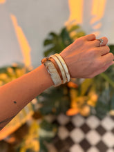 Load image into Gallery viewer, Natural Buffalo Horn Skinny Bangle
