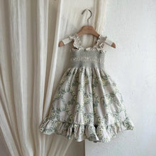 Load image into Gallery viewer, The Eloise Collection
