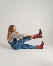 Load image into Gallery viewer, The Annie Kid
