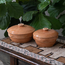 Load image into Gallery viewer, Aztec Pot
